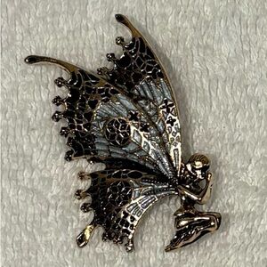 Gorgeous Fairy Wing Brooch | Antiqued Gold Tone & Enamel Pin
